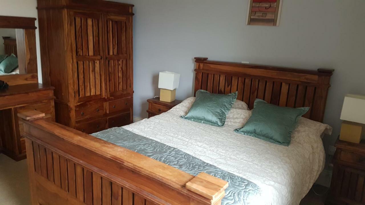 7 Doolin Court Vila Exterior foto